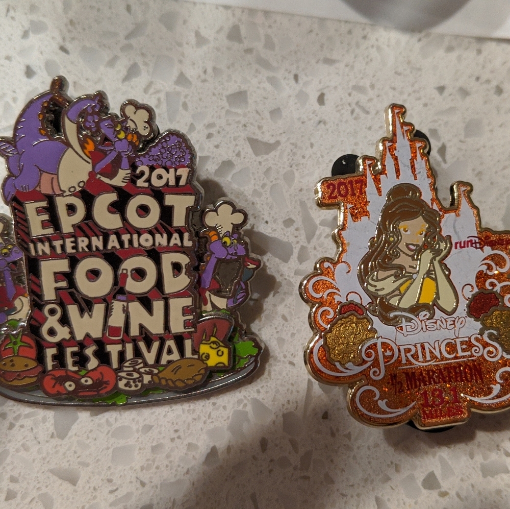 Disney pins